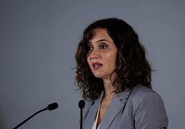 La presidenta de la Comunidad de Madrid, Isabel Díaz Ayuso, durante su intervención.