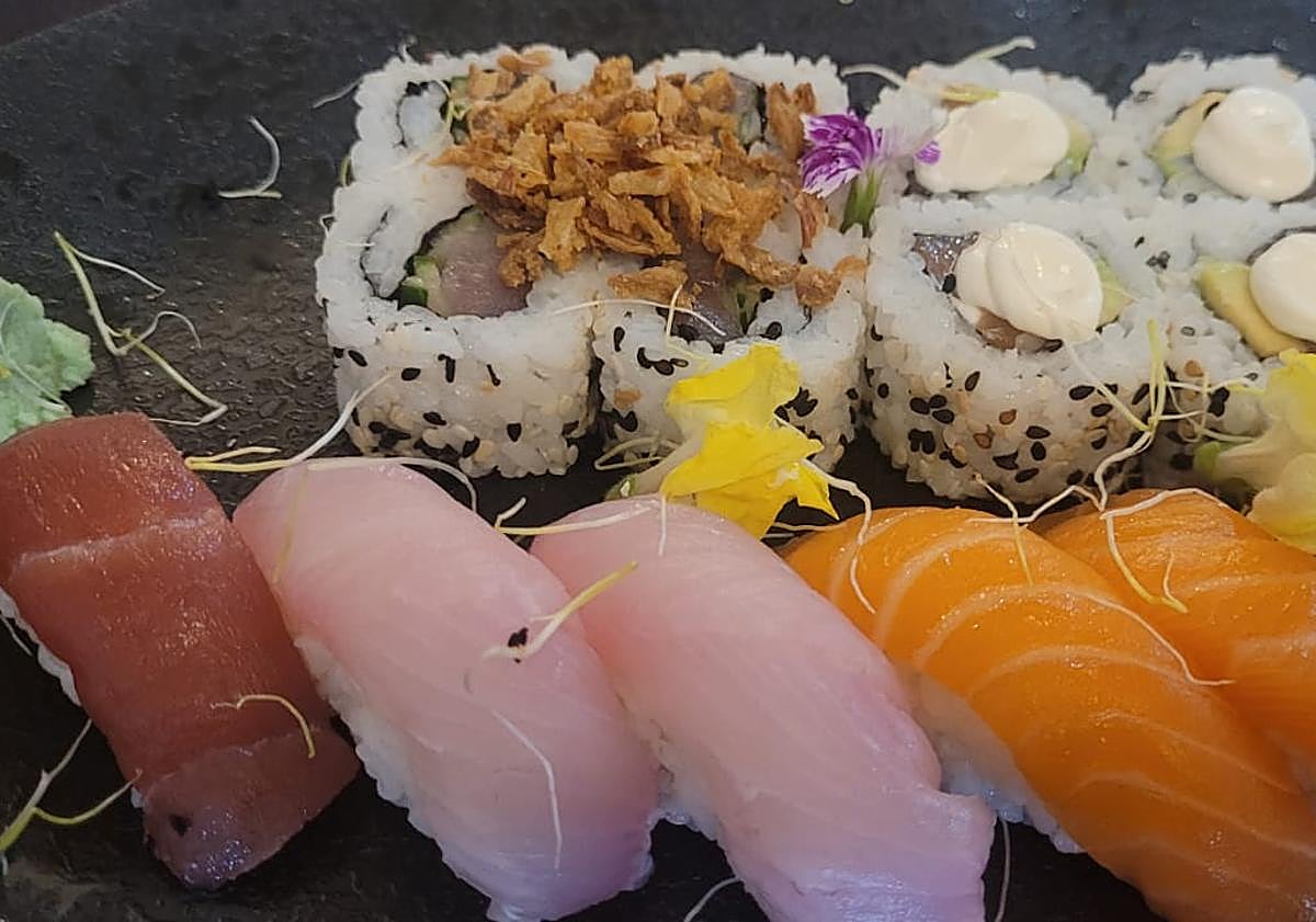 Imagen principal - Variedad de platos de Akira. 