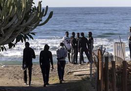 Vox carga contra el Estado por la «invasión migratoria» que viene desde Canarias