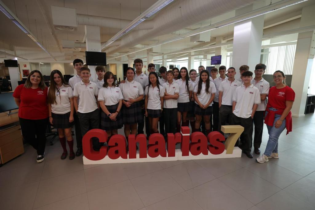 Acto de despedida del Contingente de la Operación Apoyo a Irak, en imágenes