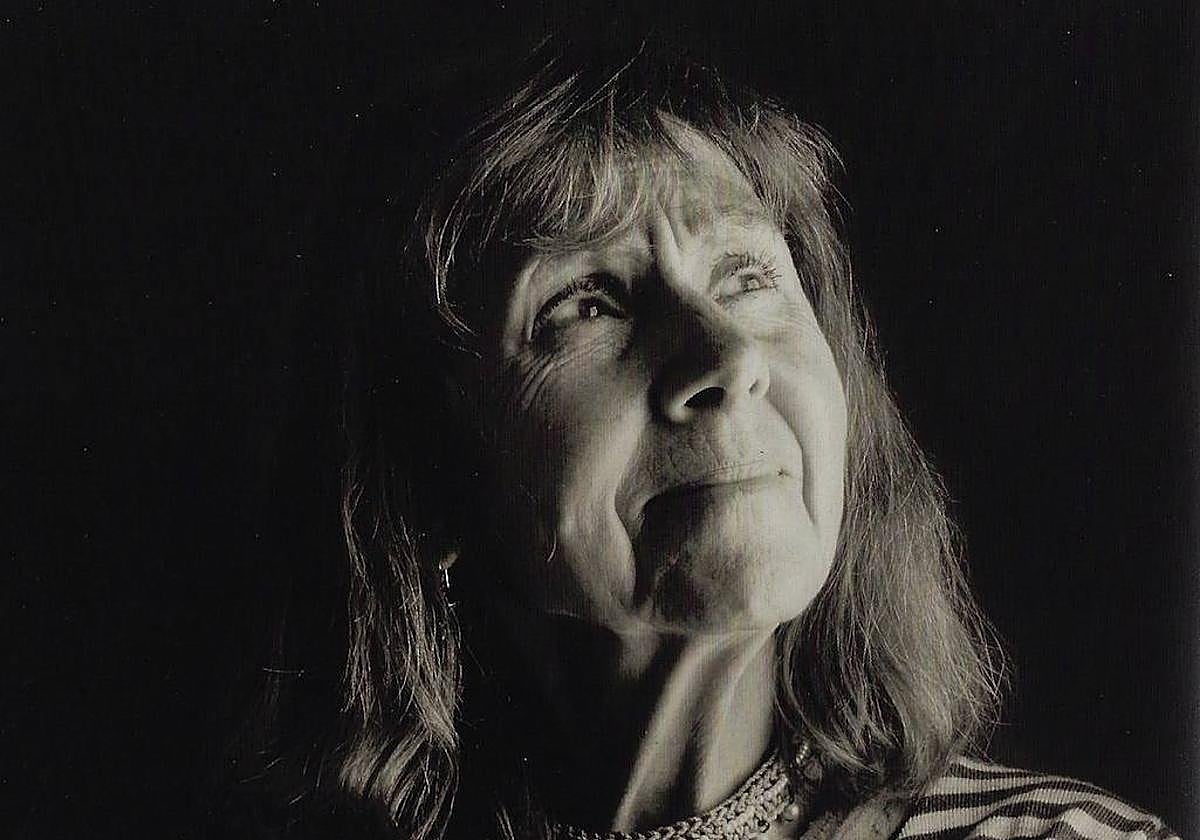 La artista Hildegard Hahn.