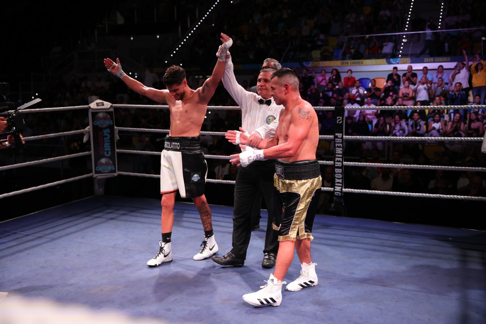 El Gran Canaria Arena vibra con el mejor boxeo