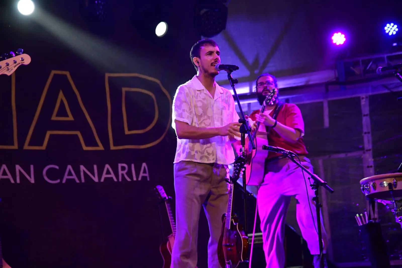 El Womad hace vibrar a la capital grancanaria