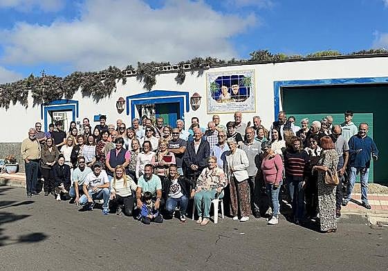 Imagen del homenaje de los vecinos de El Palmarete y La Caldera.