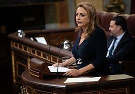 La diputada de CC, Cristina Valido, durante su intervención en el debate de investidura de Pedro Sánchez.