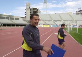 Stambouli en su primer entrenamiento en el Gran Canaria, junto a Tino Luis.