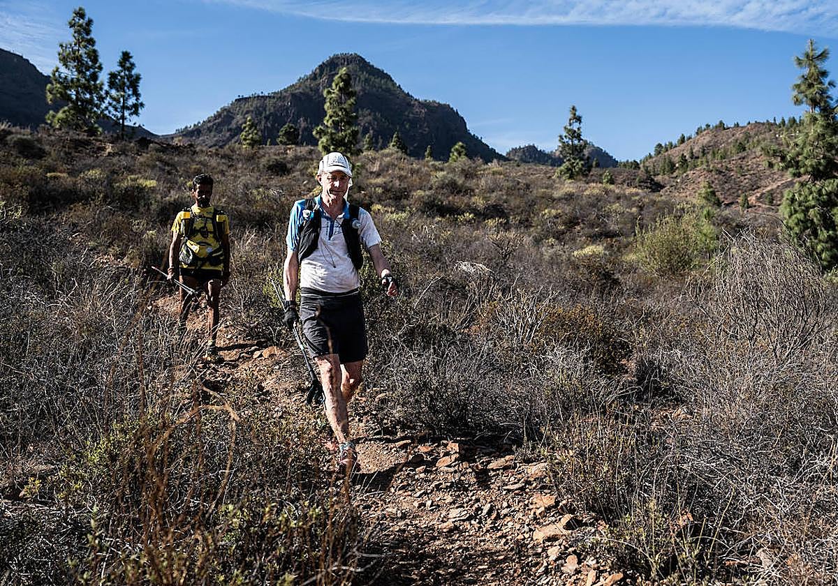 Tras 50 horas de carrera, Claudiu Beletoiu y Claire Bannwarth comandan la 360º The Challenge Gran Canaria