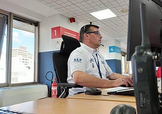 En estado grave al sufrir un síncope en la piscina de un hotel en Arona