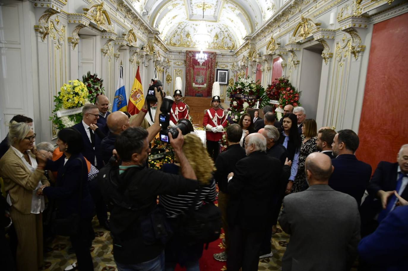 Capilla ardiente de Jerónimo Saavedra