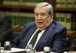 La larga trayectoria de Jerónimo Saavedra