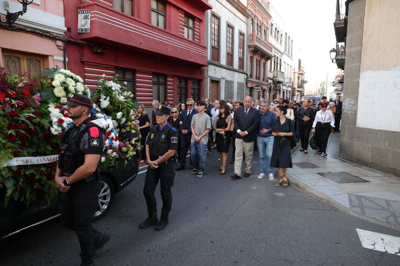 Último adiós a Jerónimo Saavedra