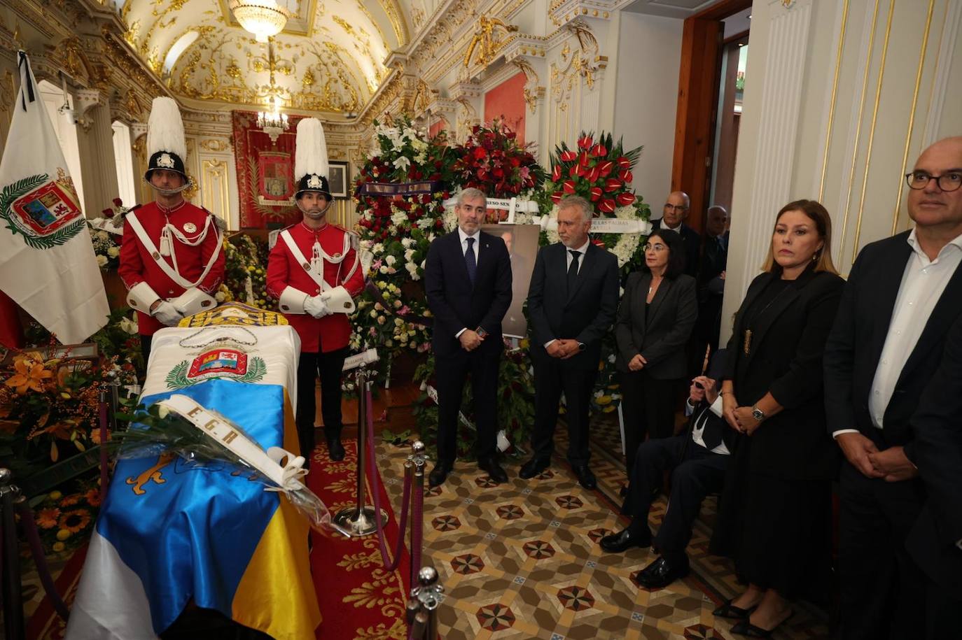 Último adiós a Jerónimo Saavedra