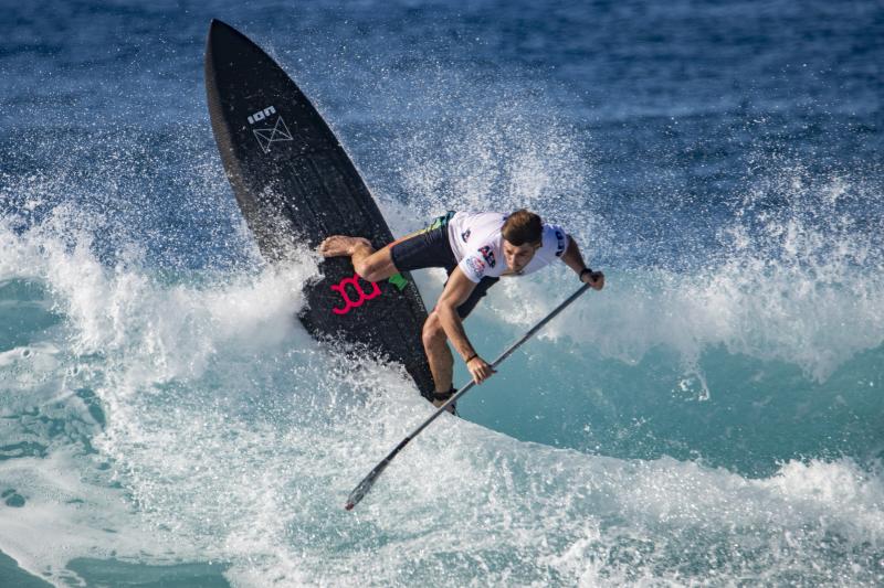 Olas, acción y paddle surf en El Lloret