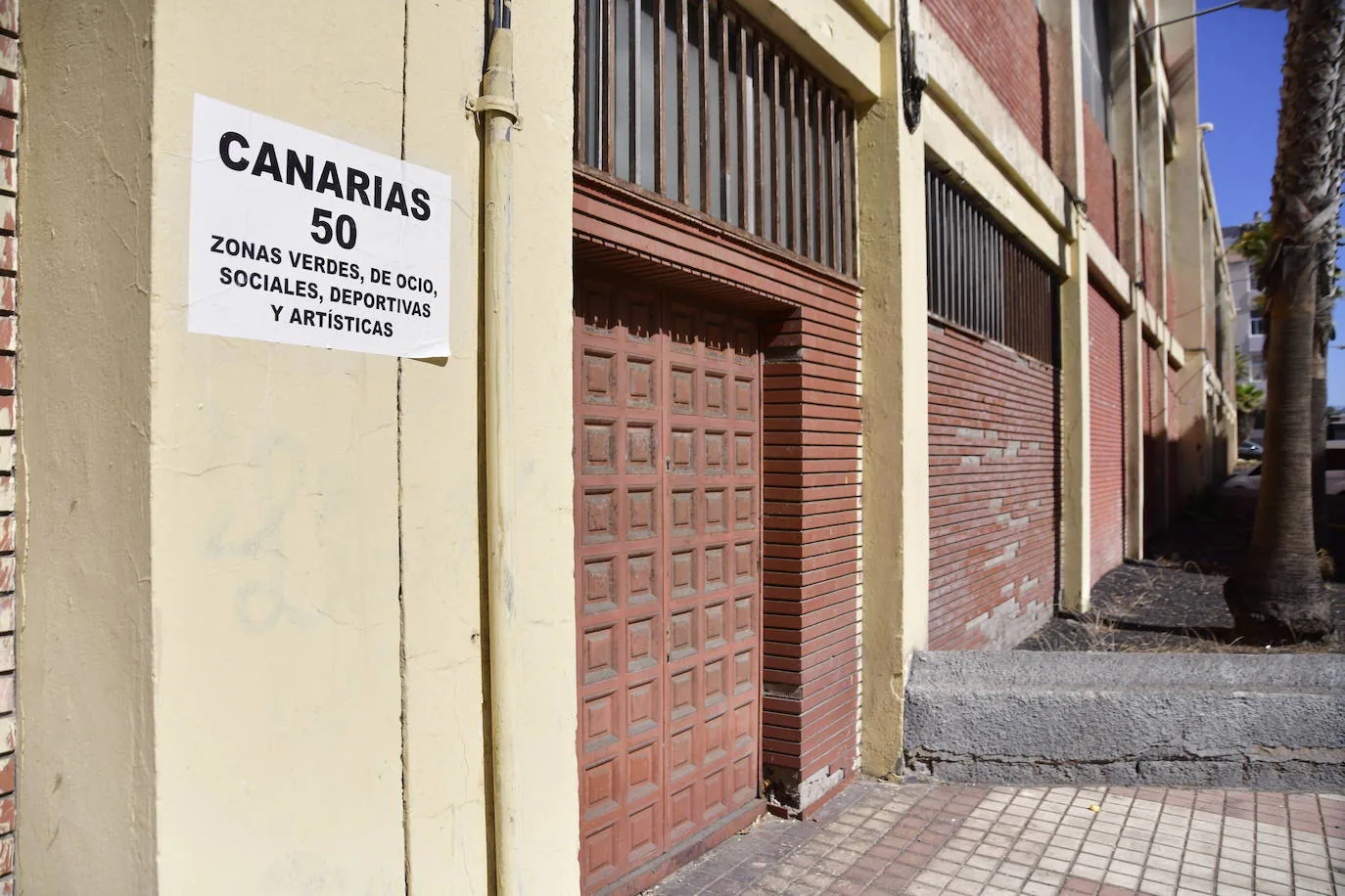La Isleta demanda las instalaciones de Canarias 50