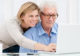 Las islas se convierten en la región con mayor implantación de las TIC entre la población mayor.