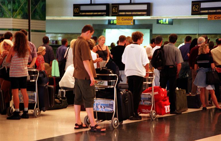 Handling strike at airports called off for December long weekend