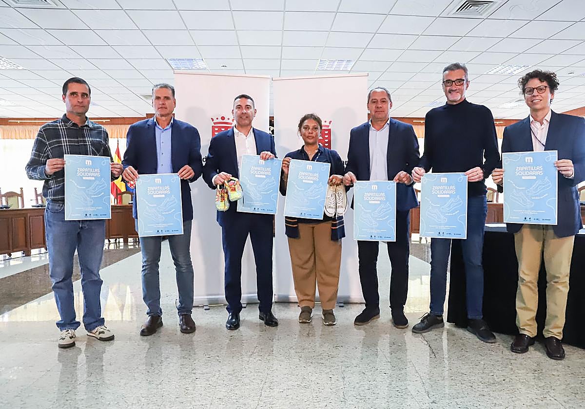 Presentación en el Cabildo de la actividad.