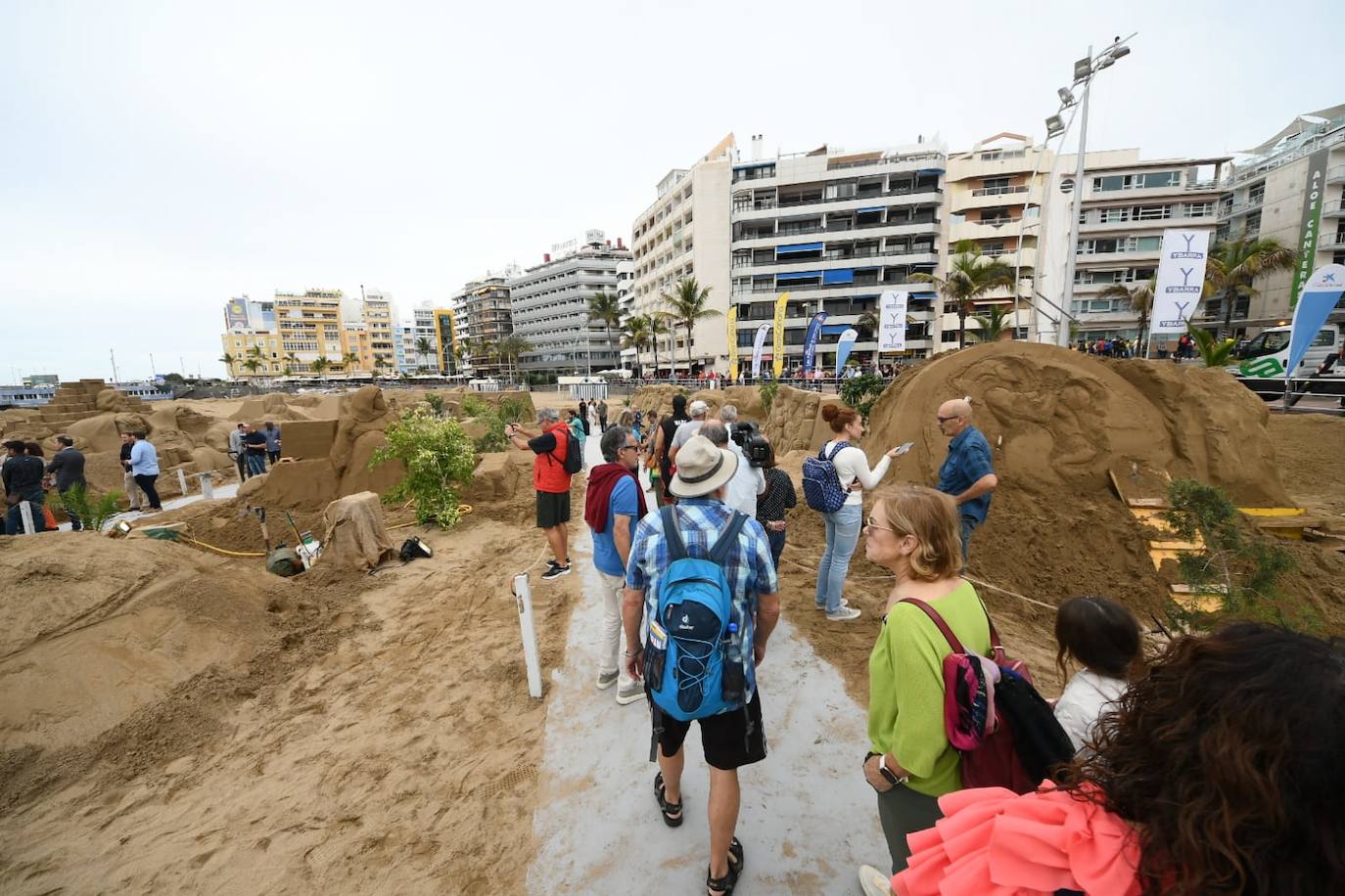 El belén más esperado de la capital grancanaria ya es una realidad