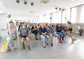 Acto con el nuevo personal.