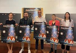 Autoridades en la presentación.