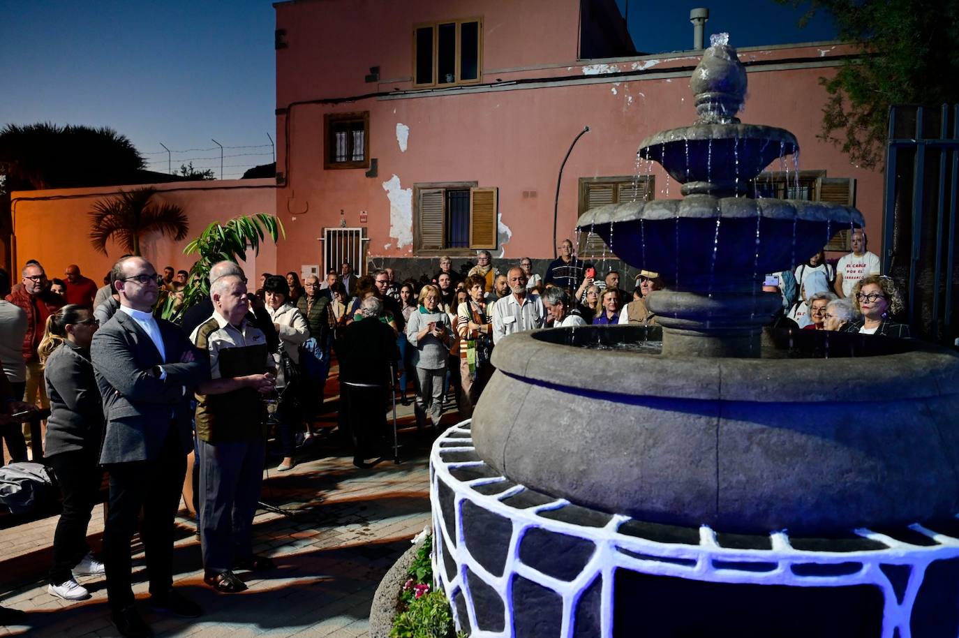 Recuperación de la histórica fuente de la Plaza del Buen Suceso en Carrizal, Ingenio