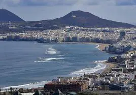 Imagen de la Bahía de El Confital y Las Canteras.