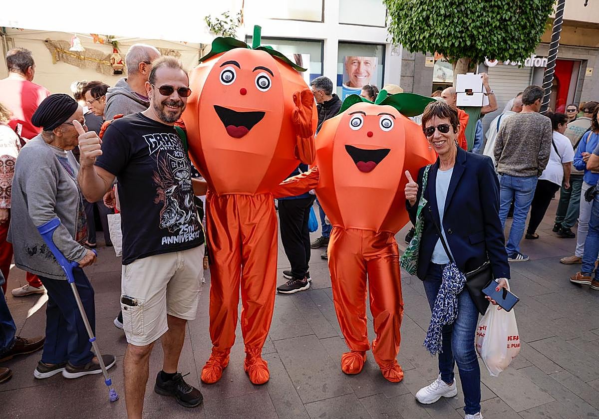 Telde se tiñe de un naranja sabroso