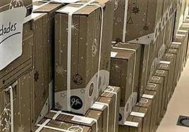 Santa Brígida reparte 77 cestas de Navidad entre las familias inscritas en los programas sociales