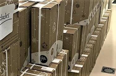 Santa Brígida reparte 77 cestas de Navidad entre las familias inscritas en los programas sociales