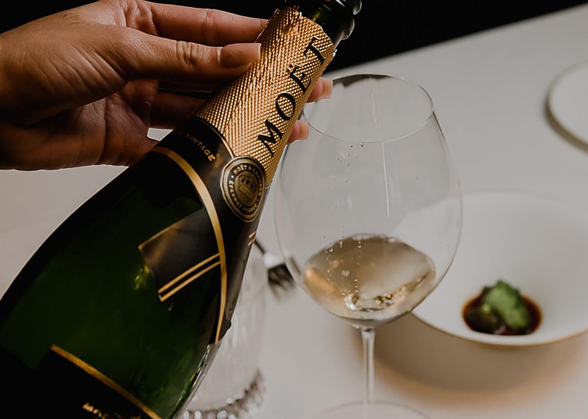 Imagen secundaria 1 - Moët &amp; Chandon marida una soberbia (y exclusiva) cena en Poemas