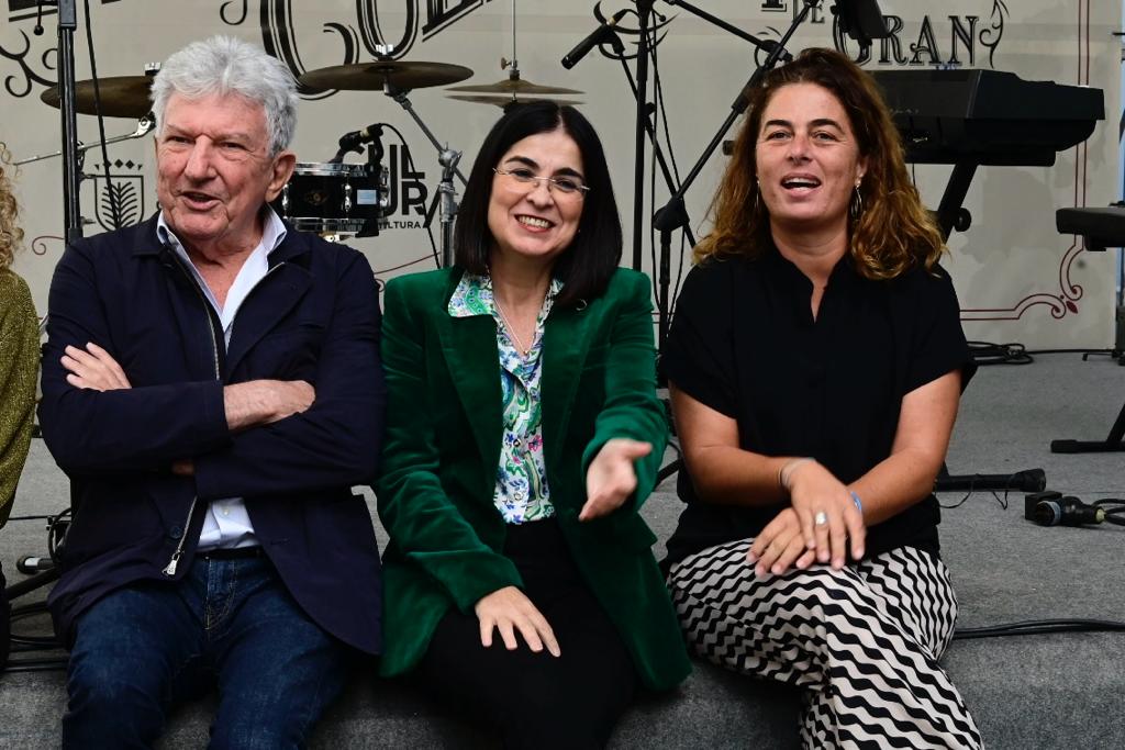 Imagen principal - Imágenes del brindis