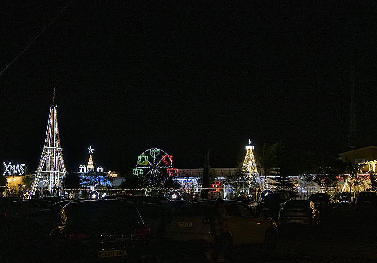Imagen principal - El parque de las 80.000 bombillas de Navidad