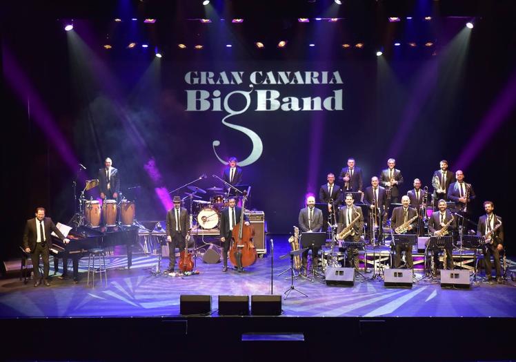 Imagen de la Gran Canaria Big Band en el Teatro Cuyás.