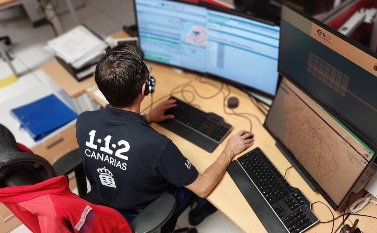 Un hombre, crítico tras haber sido recuperado de una parada cardiorrespiratoria