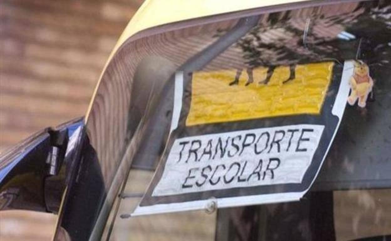 Imagen de archivo de una guagua destinada al transporte escolar. 