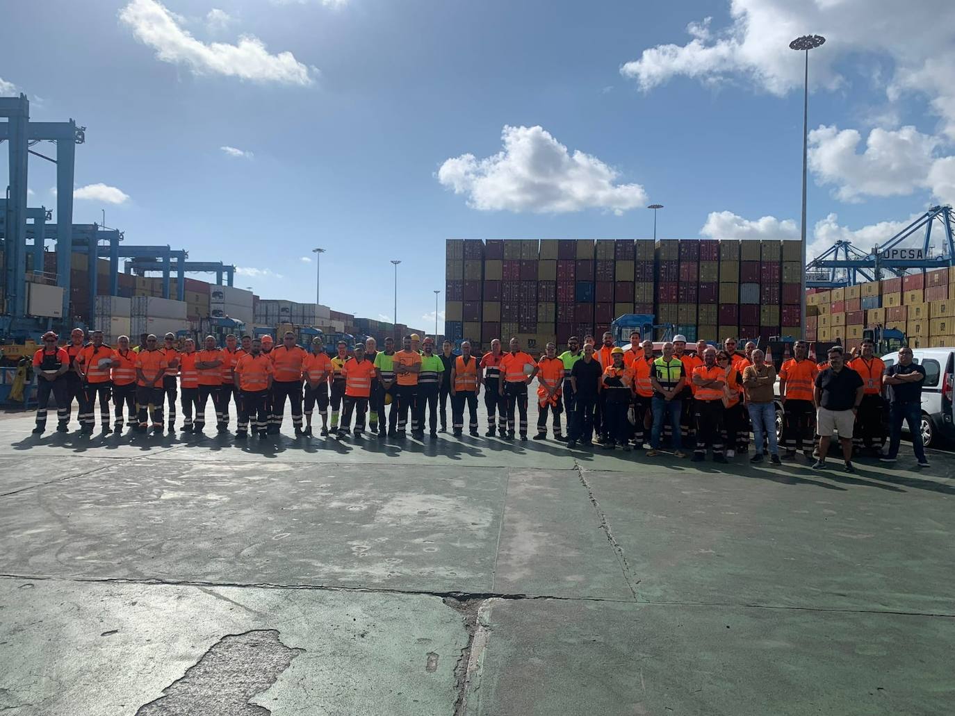 Imagen del acto de los estabadores en el Puerto de La Luz. 