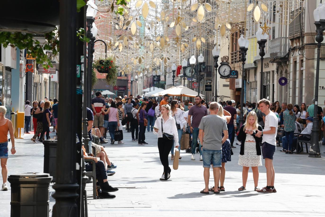 Imagen de la zona comercial de Mesa y López esta mañana. 