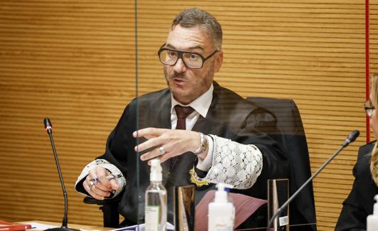 El fiscal Jesús Lomba considera que el ataque fue un asesinato. 