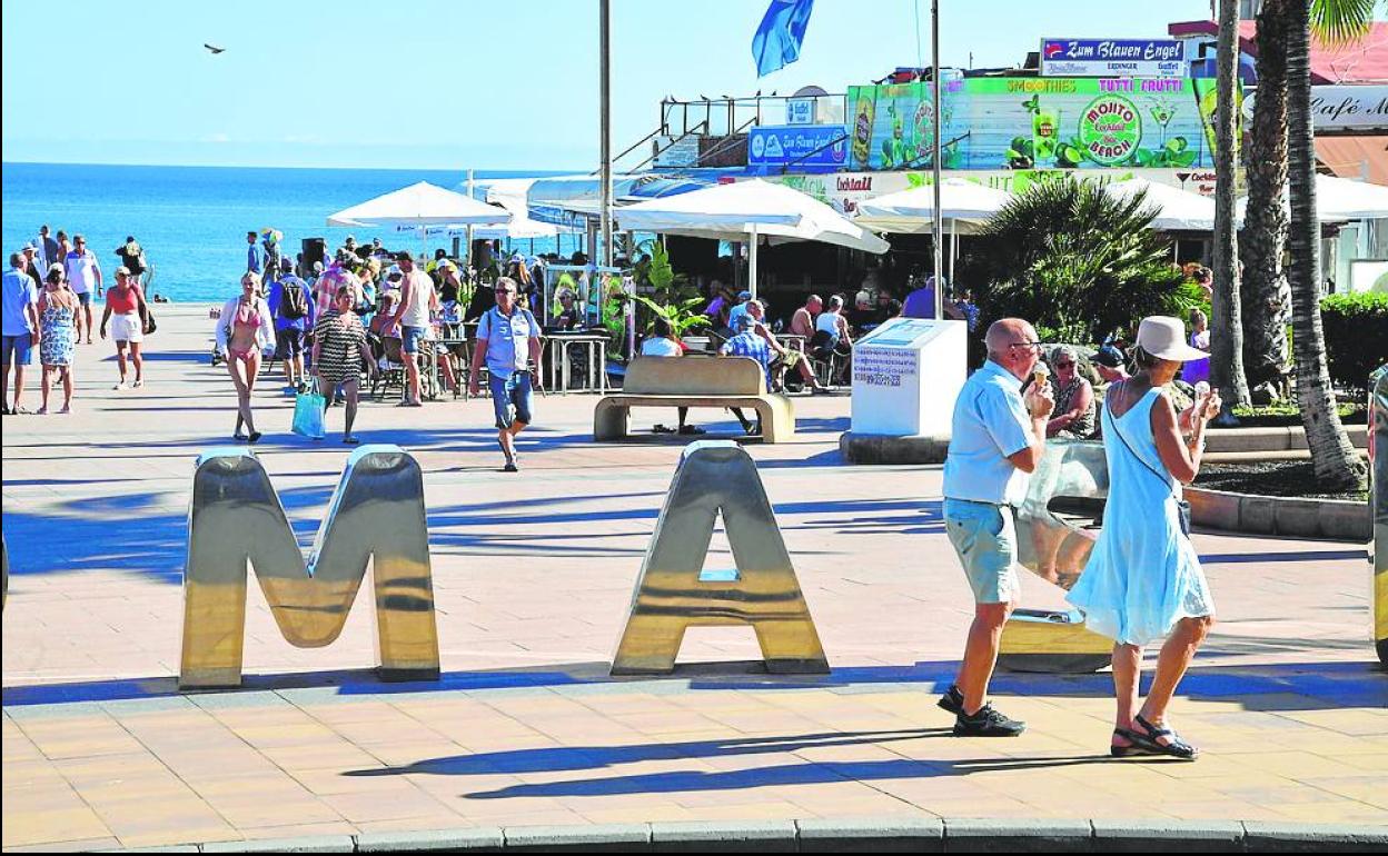 Continente en miniatura, ¿contenido de altura?