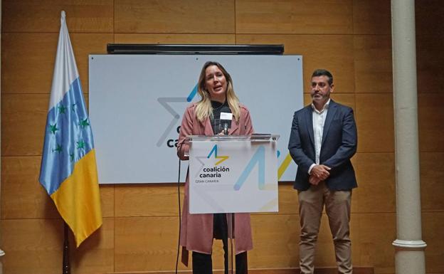 María Fernández: «Gran Canaria va a Fitur siendo la que más turistas ha perdido desde 2015»