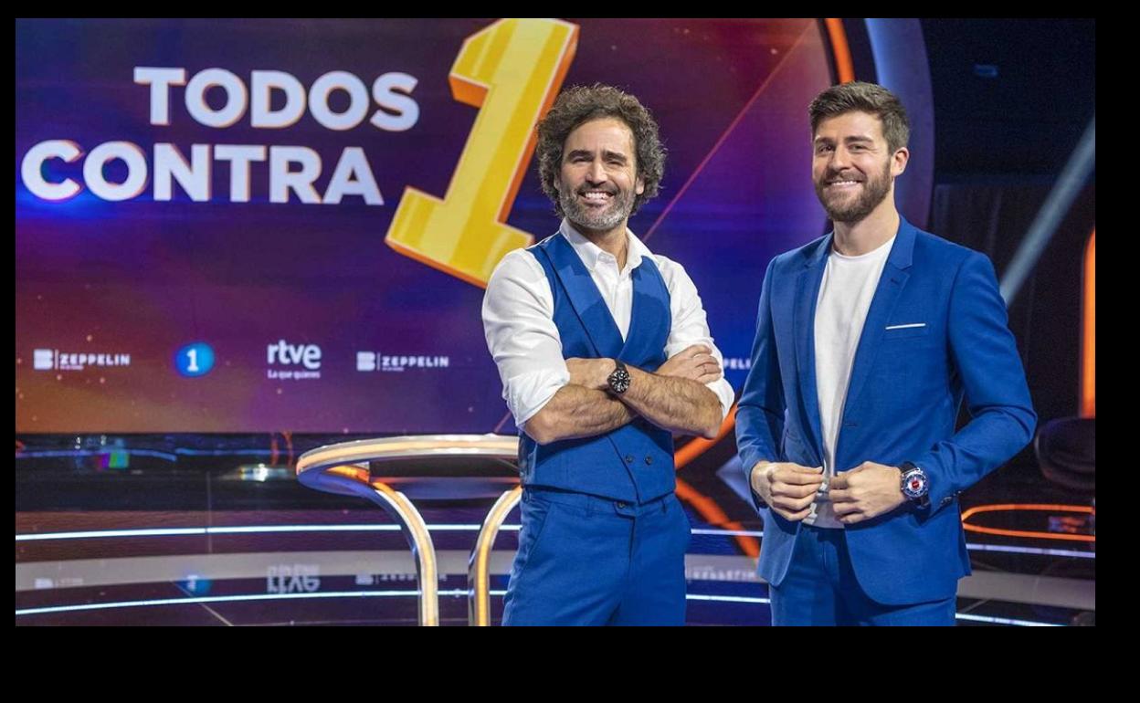 Raúl Gómez (i) junto a Rodrigo Vázquez, los conductores del espacio. 