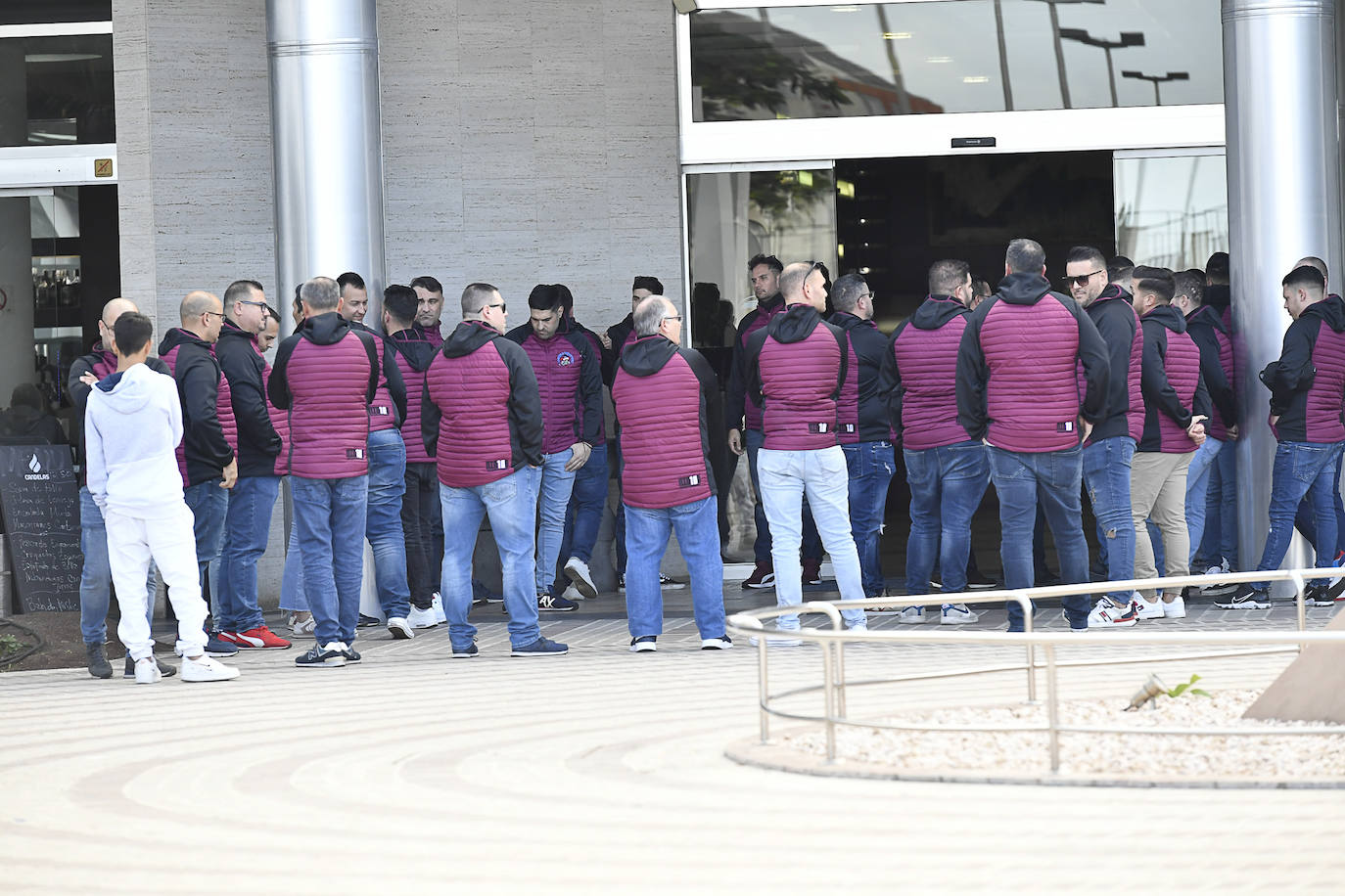 Fotos: triste despedida de amigos y familiares de Arturo García 