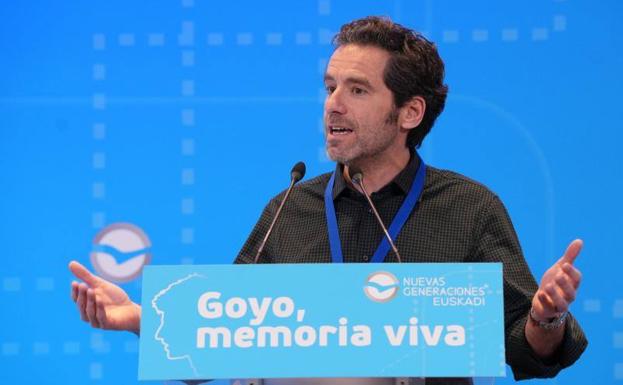 Montero se atrinchera en el 'solo sí es sí' mientras el PP ofrece sus votos al PSOE para cambiar la ley