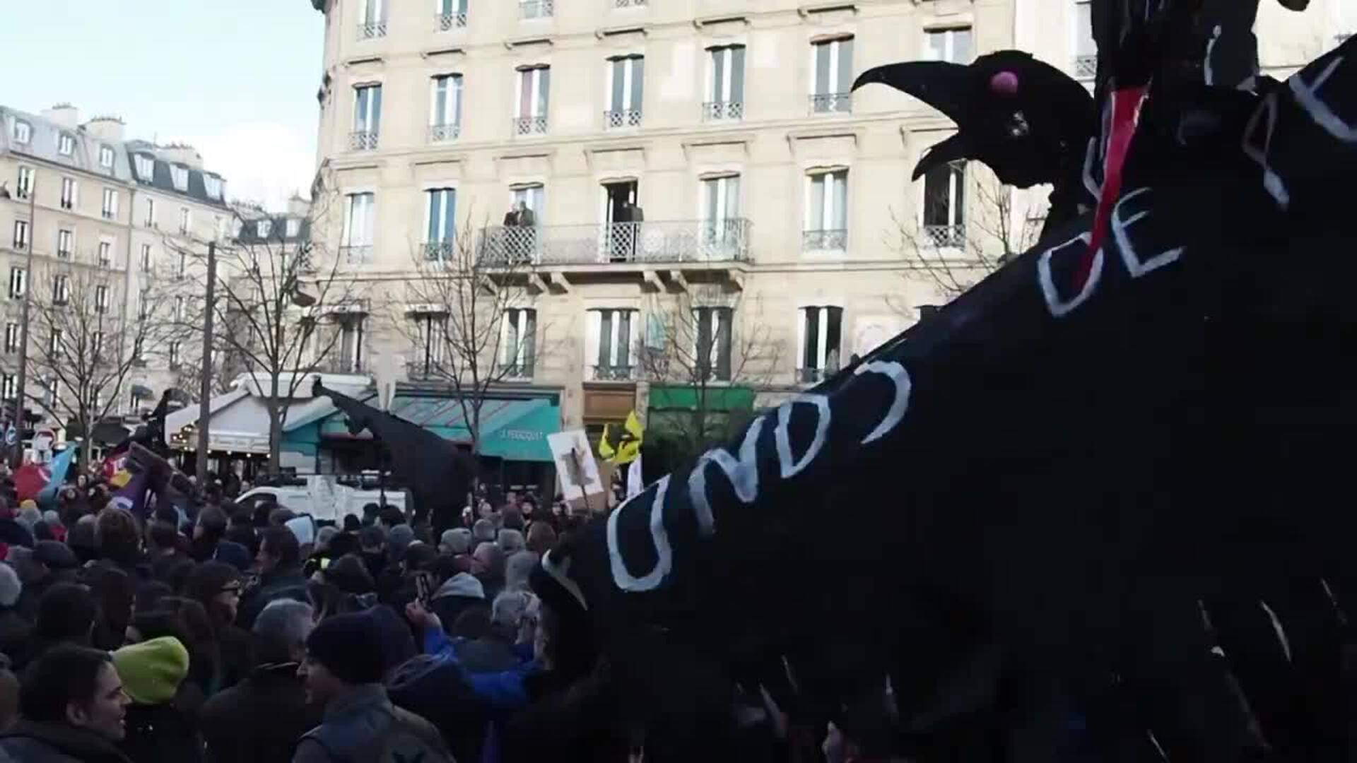 Más de 500.000 franceses se concentran en París en protesta por la reforma de las pensiones