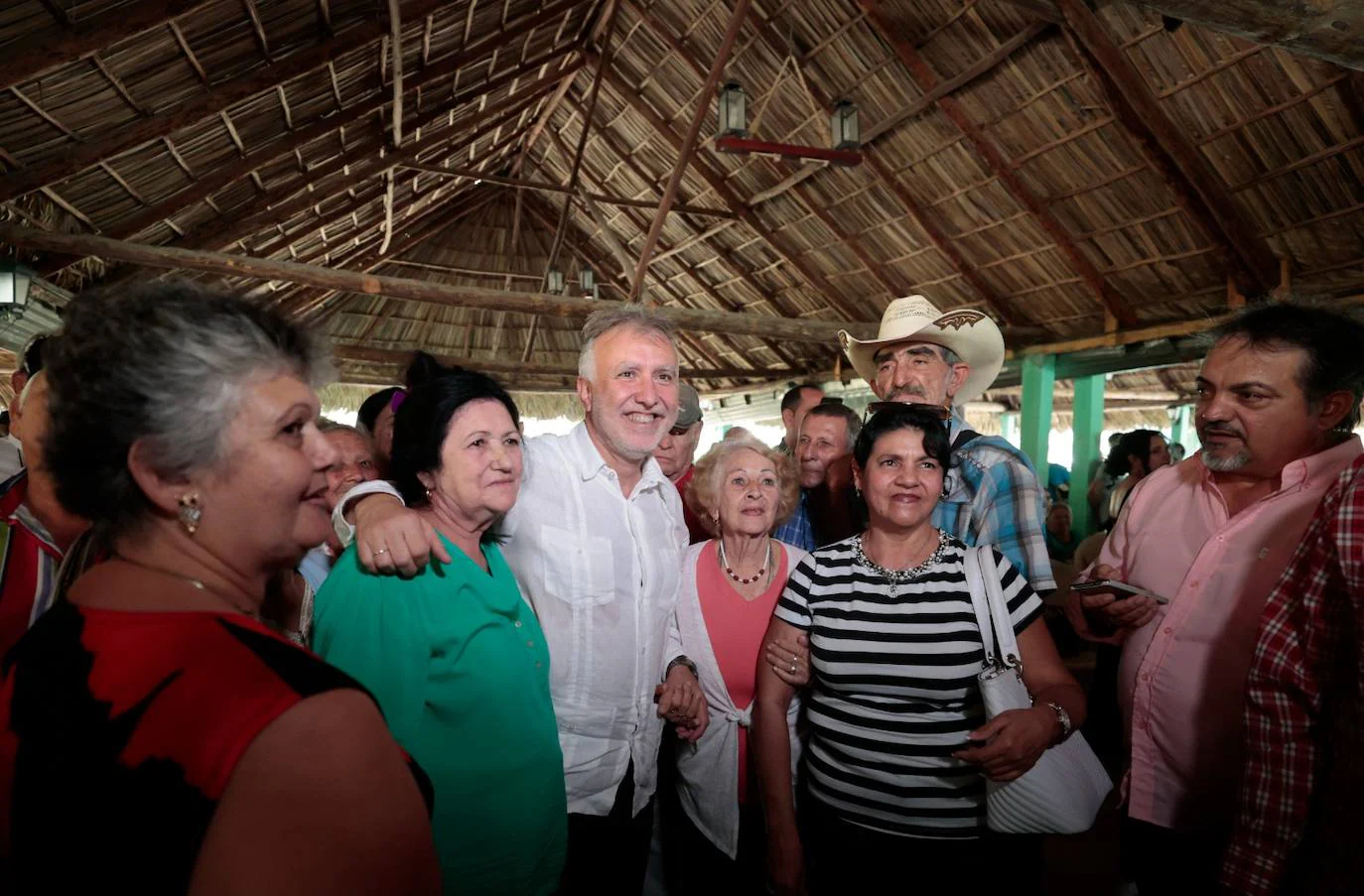 Fotos: El presidente de Canarias, Ángel Víctor Torres, durante la primera jornada de su visita a Cabaiguán, Cuba