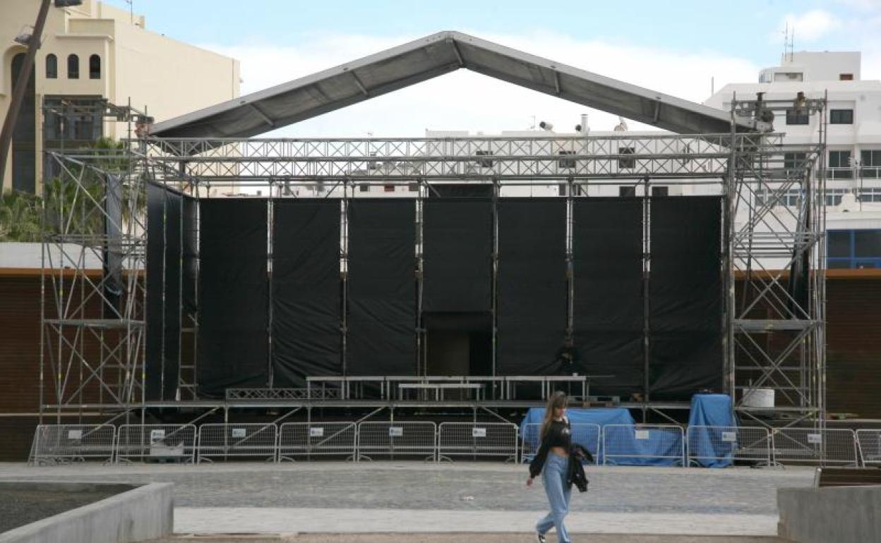 Escenario en el parque Islas Canarias. 