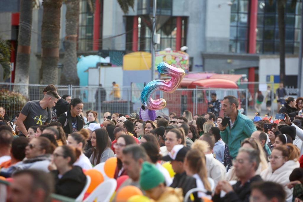 Fotos: Fiesta carnavalera con las murgas y comparsas infantiles