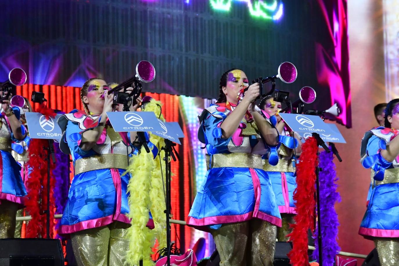 Fotos: Santa Catalina se llena para escuchar a las murgas