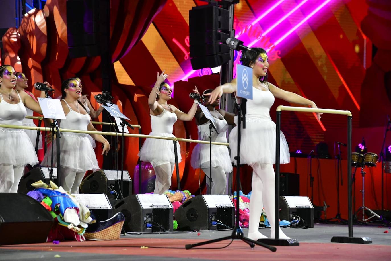 Fotos: Santa Catalina se llena para escuchar a las murgas