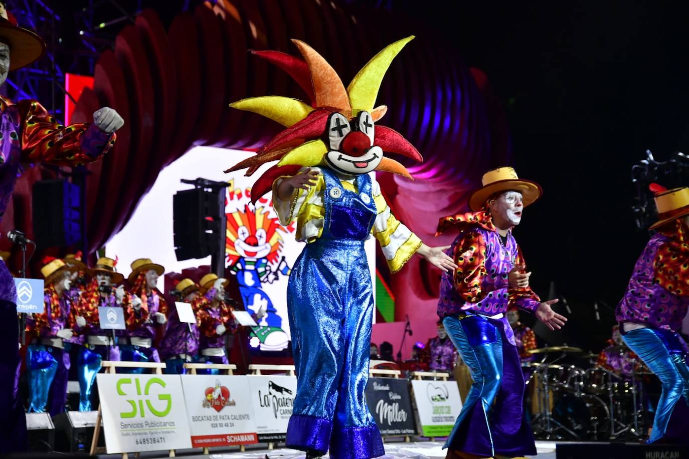 Fotos: Santa Catalina se llena para escuchar a las murgas